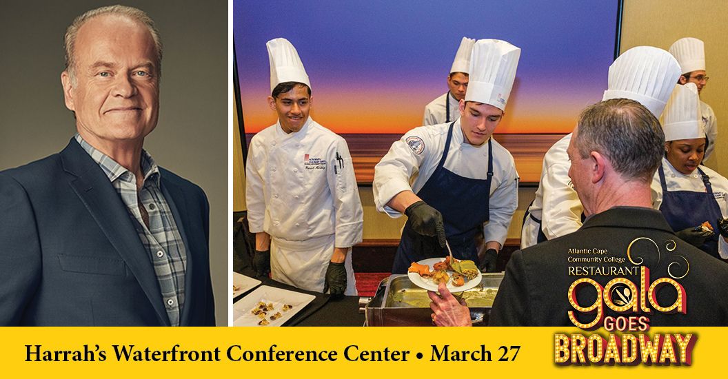 Kelsey Grammer and ACA students at 2025 Restaurant Gala