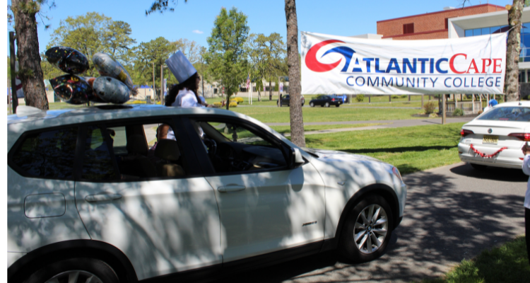 photo of drive through graduation